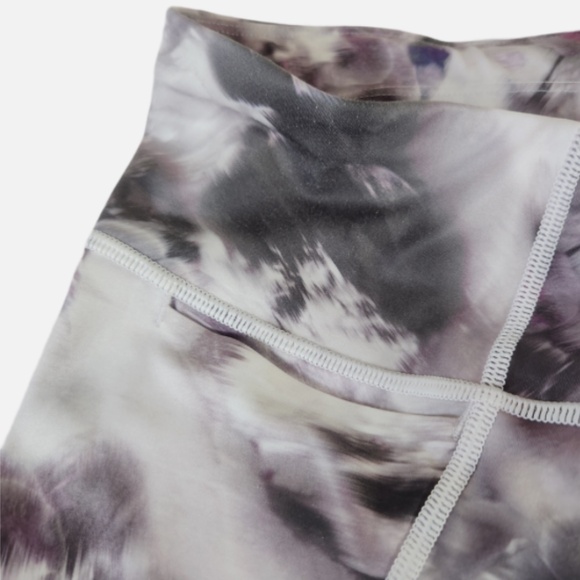 Athleta Run Free Tights - Winter Floral Sz M - Picture 4 of 8